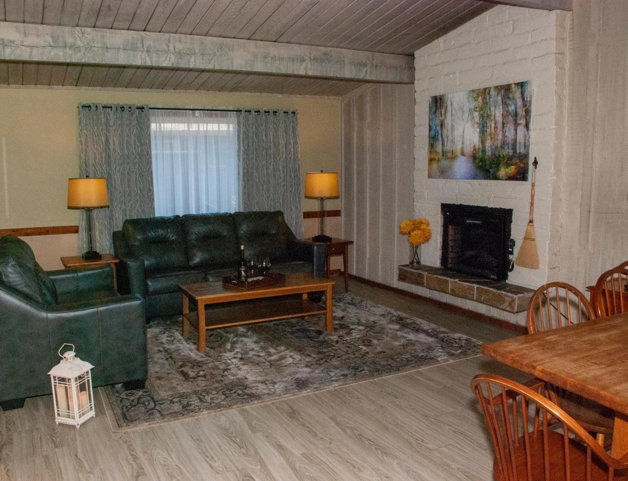 Carmel Valley Lodge Eksteriør bilde